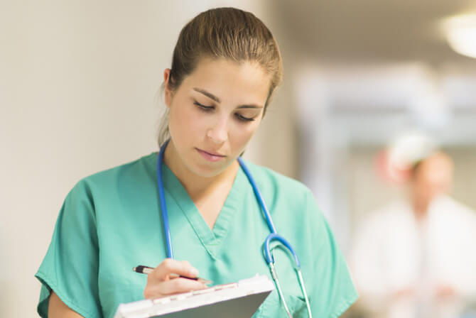 Tips for Writing a Nursing School Entrance Essay